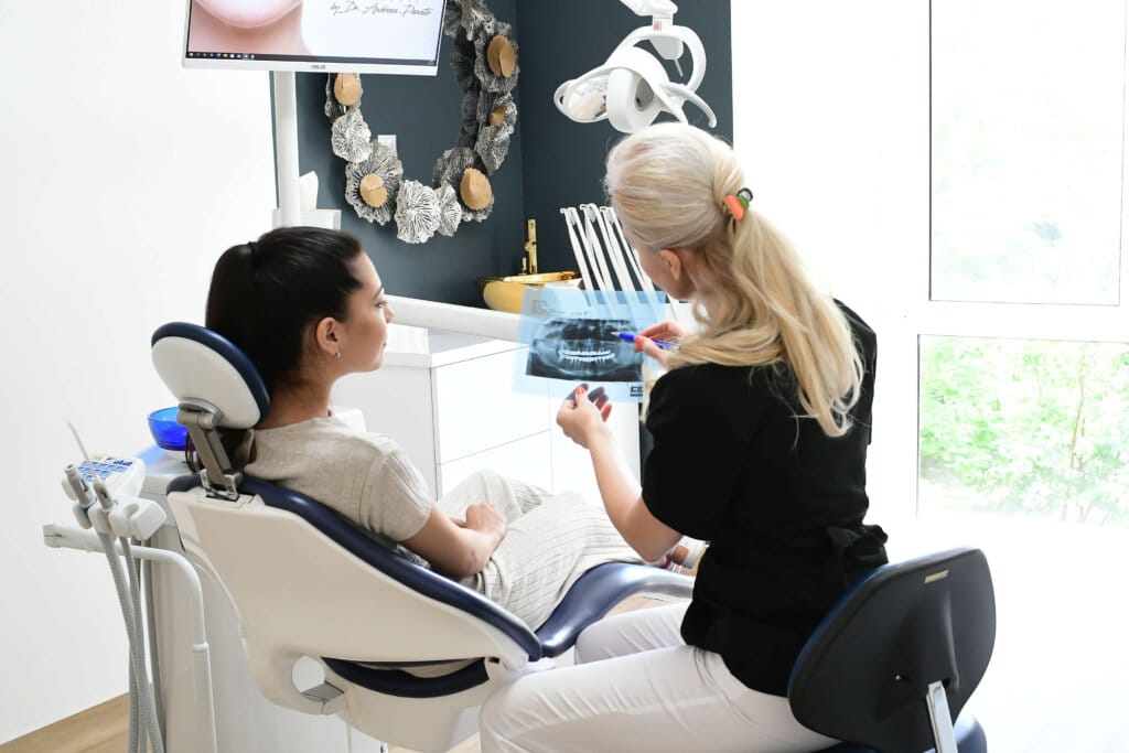 implant-dentar-consultatie-cabinet-dentioclinic-bucuresti